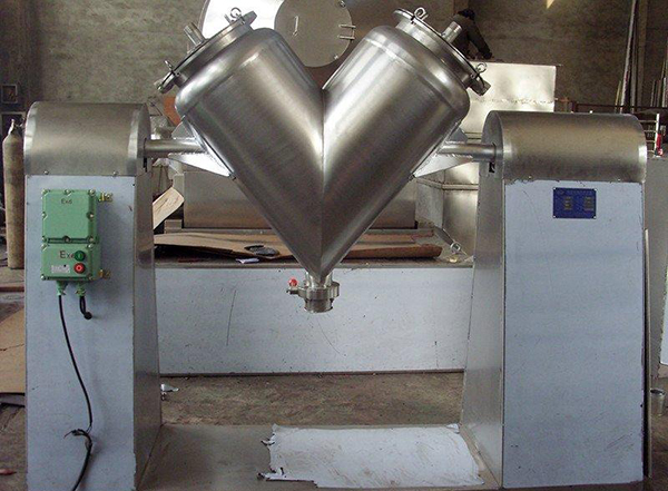 VI型強制型攪拌系列混合機